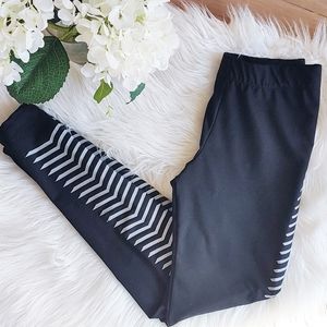 🌵Black GURUG Active Leggings-S🌵